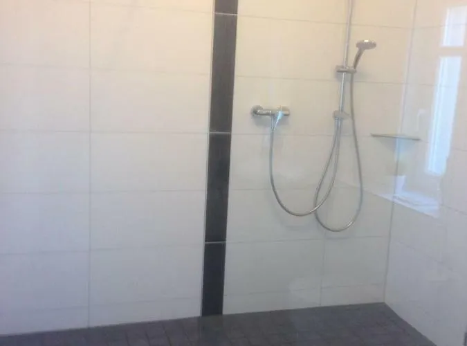 Winzer Lounge Gastezimmer דרנאו